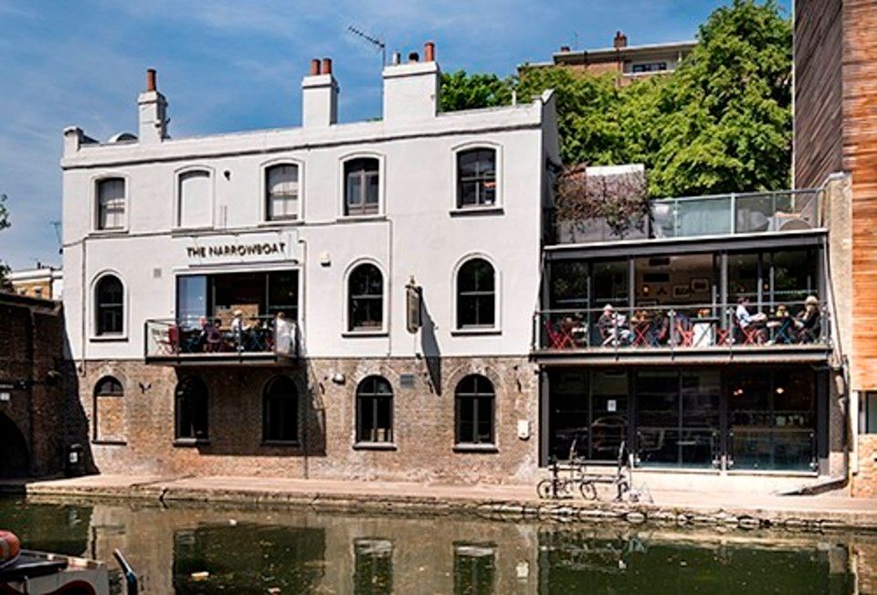 The Narrowboat in Islington canalside- best beer gardens in islington according to Islington local guide